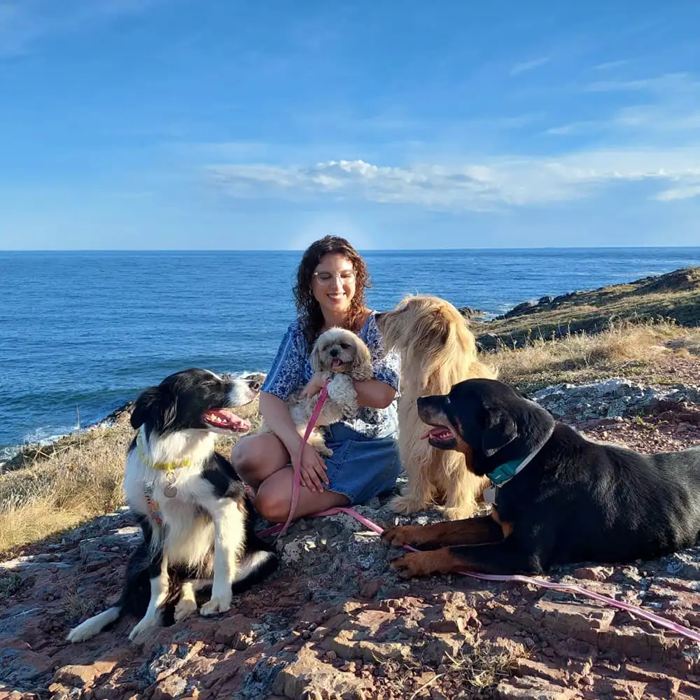 Isabel-Collet-educadora-canina-selva