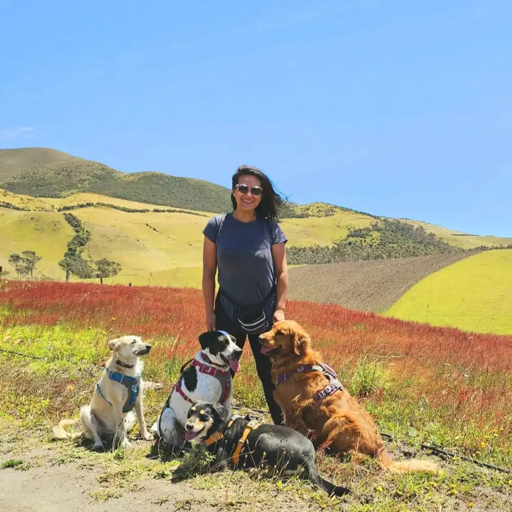 Karla-Alvarado-educadora-canina-selva